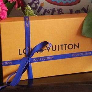 Meet your Posher, Gina